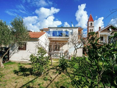Apartment Luxurious Apartment in Zadar with Garden - Outdoor photo 7