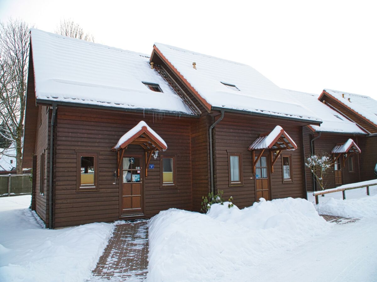 Holiday house Doppelhaushälfte in Hasselfelde - Outdoor photo 2