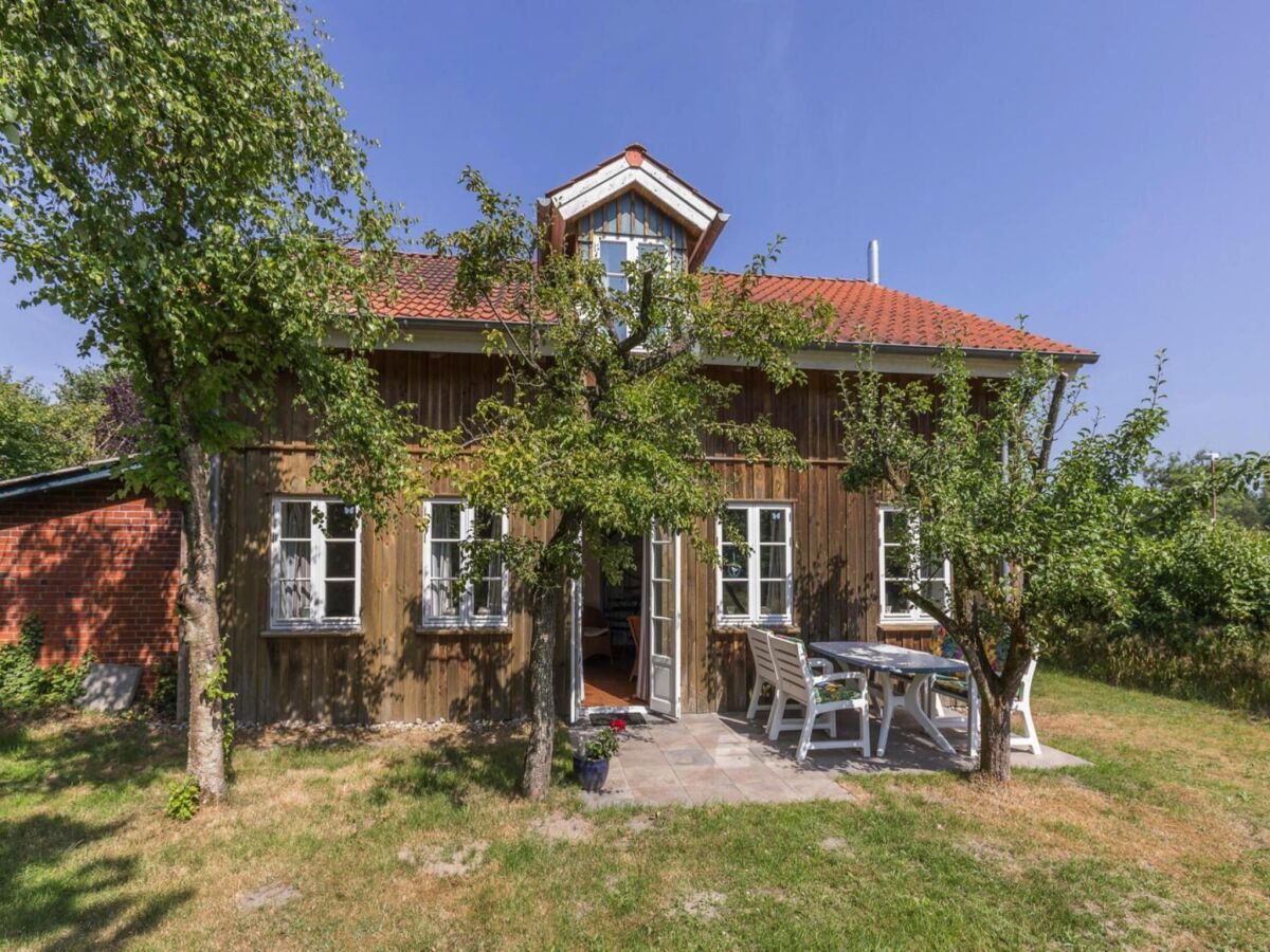 Holiday house liebevoll eingerichtetes Ferienhaus in Langenhorn - Outdoor photo 2