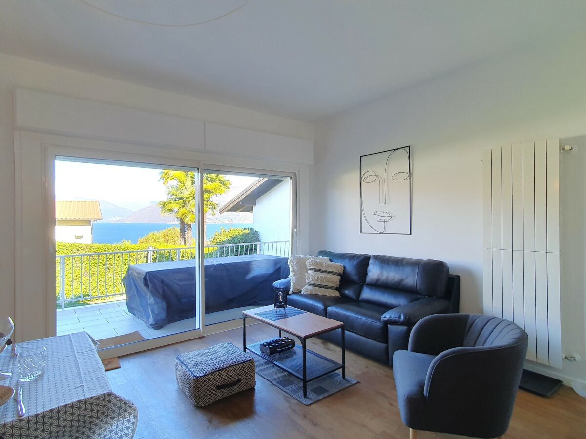 Holiday house Ferienhaus am Lago Maggiore mit Balkon