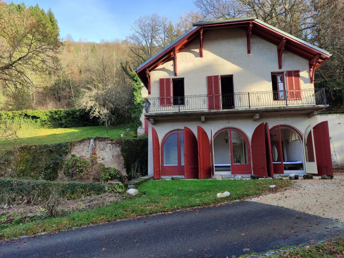 Holiday park Alpine Chalet Retreat with Pool - Outdoor photo 3