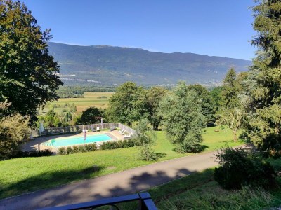 Holiday park Alpine Chalet Retreat with Pool - Outdoor photo 5
