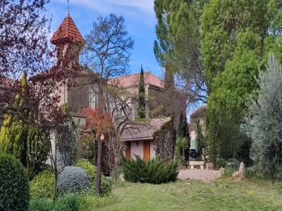 Holiday house Beautiful domaine with private pool and park - Outdoor photo 8