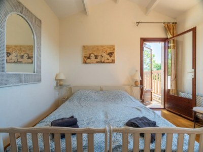 Holiday house Beautiful domaine with private pool and park - Features photo 38