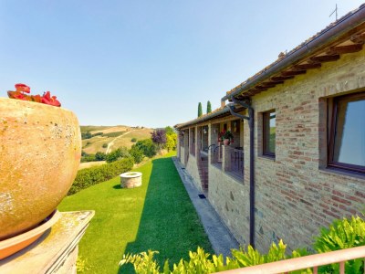 Holiday house Malerisches Ferienhaus in Montalcino mit Swimmingpool - Outdoor photo 14