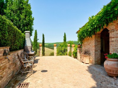 Holiday house Malerisches Ferienhaus in Montalcino mit Swimmingpool - Outdoor photo 18
