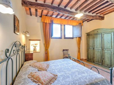 Holiday house Malerisches Ferienhaus in Montalcino mit Swimmingpool - Features photo 33