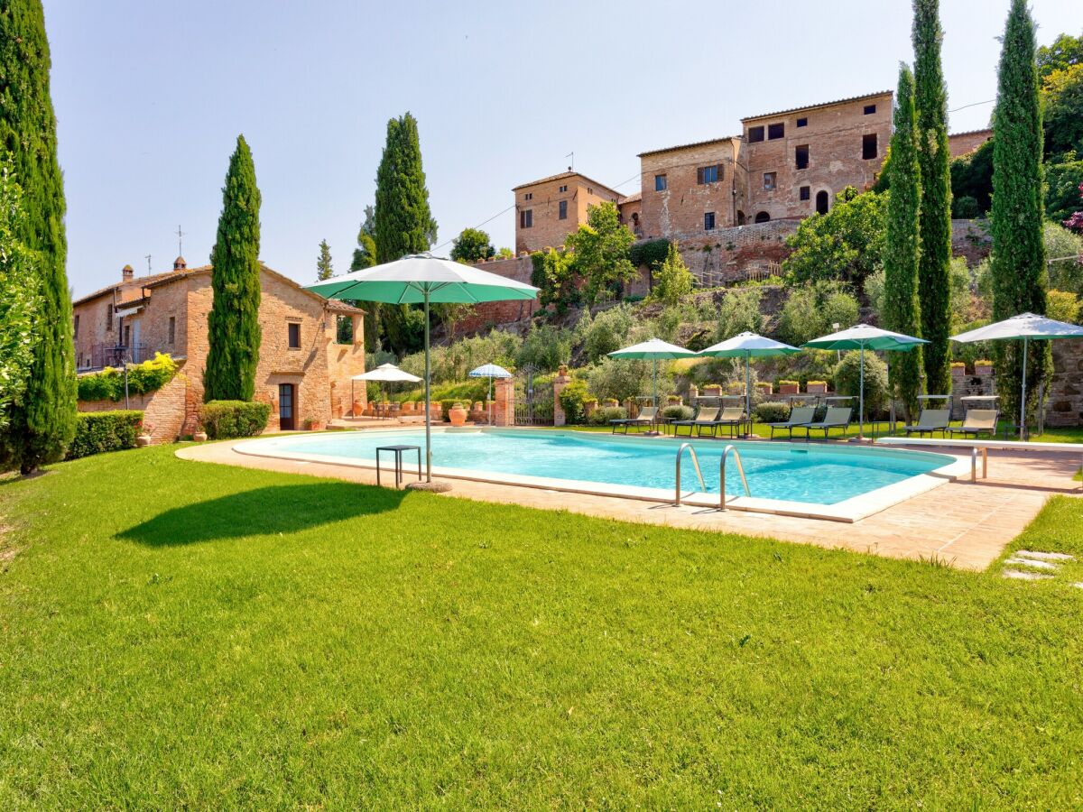 Farmhouse Abgelegenes Bauernhaus in Montalcino mit Pool - Outdoor photo 3