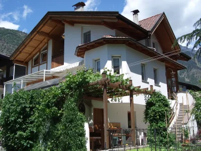 Holiday apartment Pircher - Apple Blossom in Partschins/Rabland - Holiday apartment