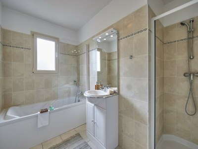 Holiday park Bungalow in Lanzac nahe Dordogne - Features photo 13