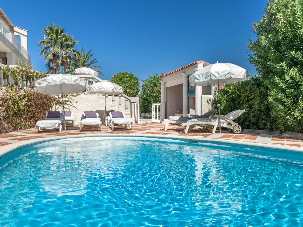 Apartment Villa in Les Issambres am Meer
