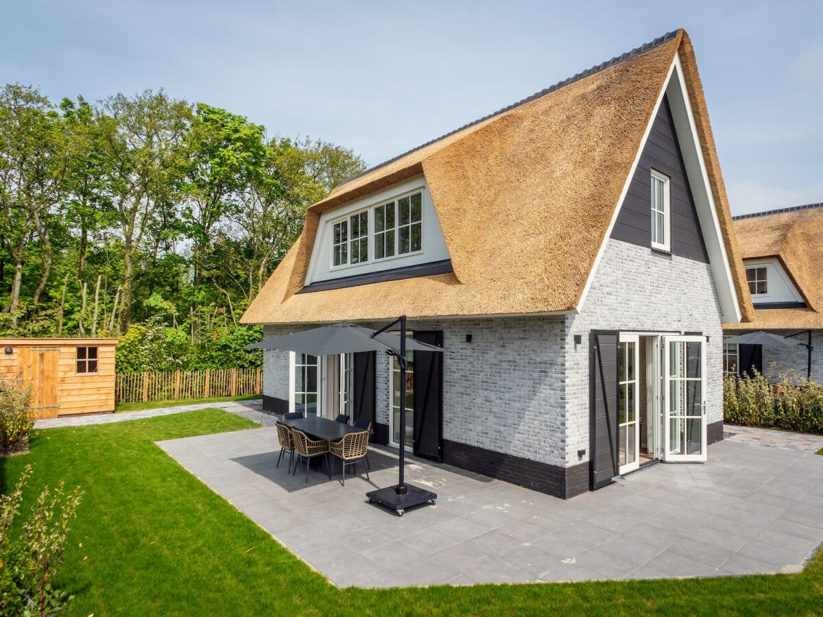 Holiday house Villa auf Texel nahe Strand und Wald - Outdoor photo 2