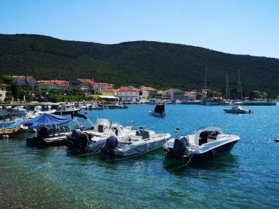 Villa Villa in Cres with Sea Views & Pool - Environment photo 35