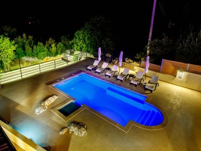 Villa Luxuriöse Villa in Nova Sela mit beheiztem Pool - Outdoor photo 7