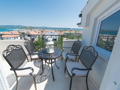 Villa Villa in Murter near Kornati National Park - Outdoor photo 7