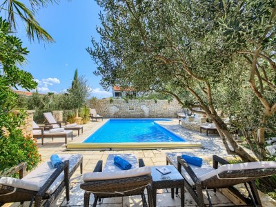 Villa Villa in Murter near Kornati National Park - Outdoor photo 10