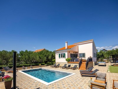 Villa Villa in Polaca with Pool near National Parks in Polača - Villa