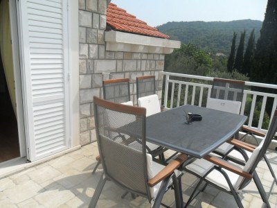 Apartment Courtyard Stay in Town - Outdoor photo 4