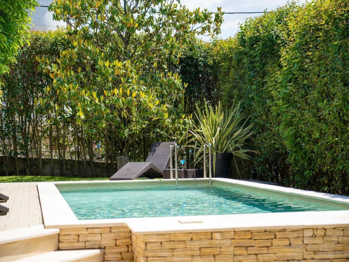 Villa Exquisite Villa with Private Pool in Zadar