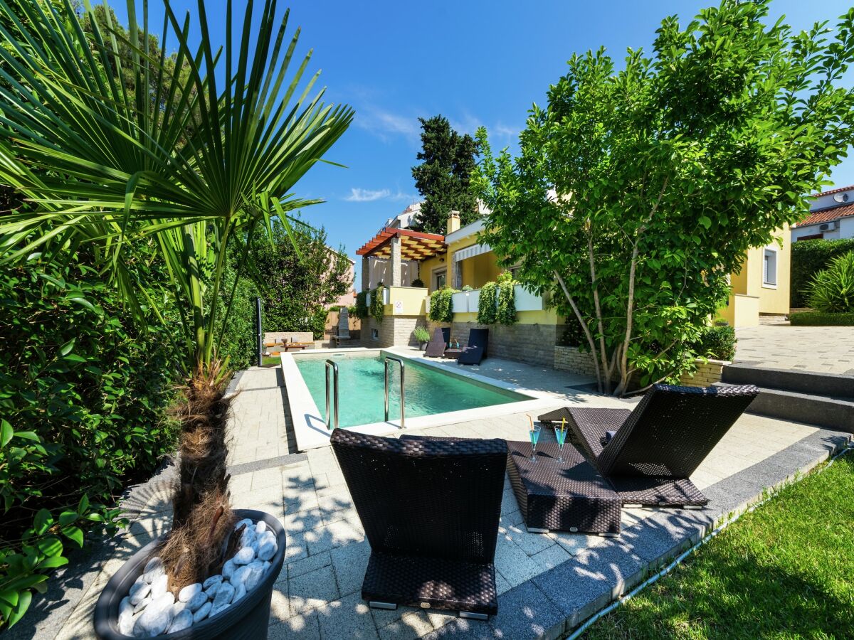 Villa Exquisite Villa with Private Pool in Zadar - Outdoor photo 4