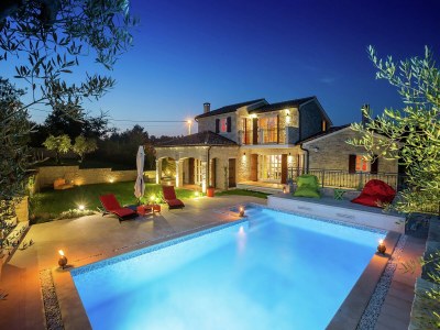 Villa Villa bei Poreč mit Pool und Garten in Sveti Lovrec - Villa