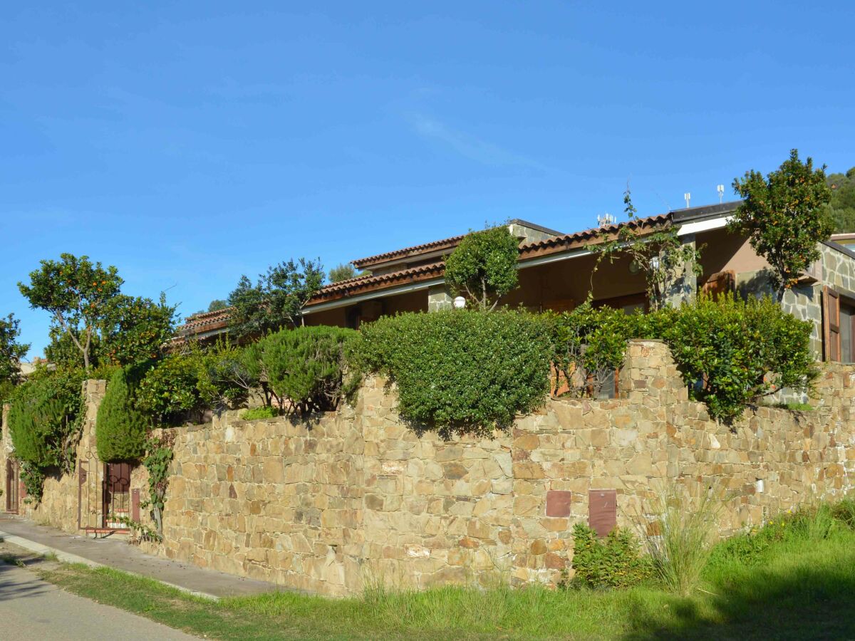 Holiday house Chia Homes - Panoramic three-room apartment with sea