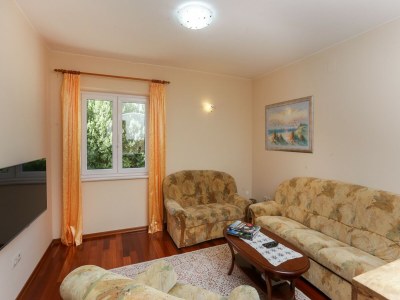 Apartment Villa Harmonia mit Terrasse und Gemeinschaftspool - Features photo 6