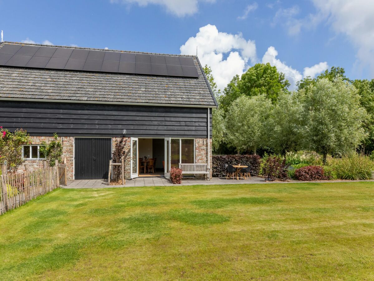 Holiday house House in Grijpskerke near Seabeach