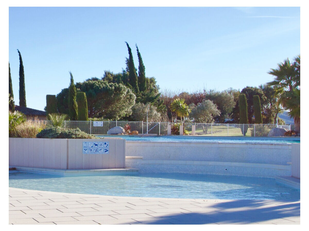 Holiday house Fontaine Bleau - Outdoor photo 4