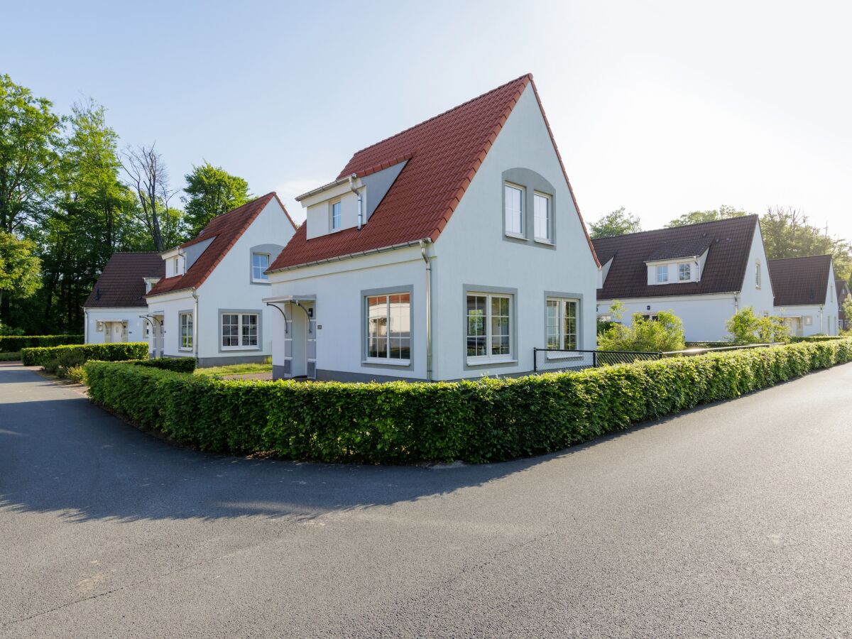 Holiday park Restyled holiday home, near Bad Bentheim - Outdoor photo 5