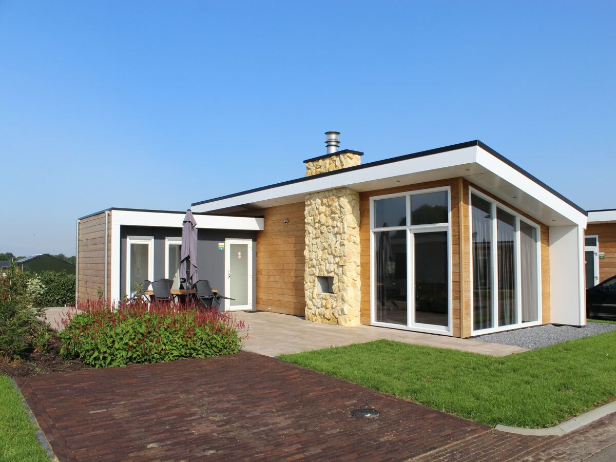 Holiday park Chalet in Bemelen mit Außenkamin - Outdoor photo 2