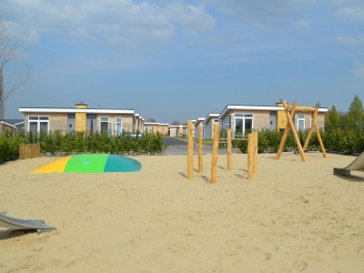 Holiday park Chalet in Bemelen mit Außenkamin - Outdoor photo 37