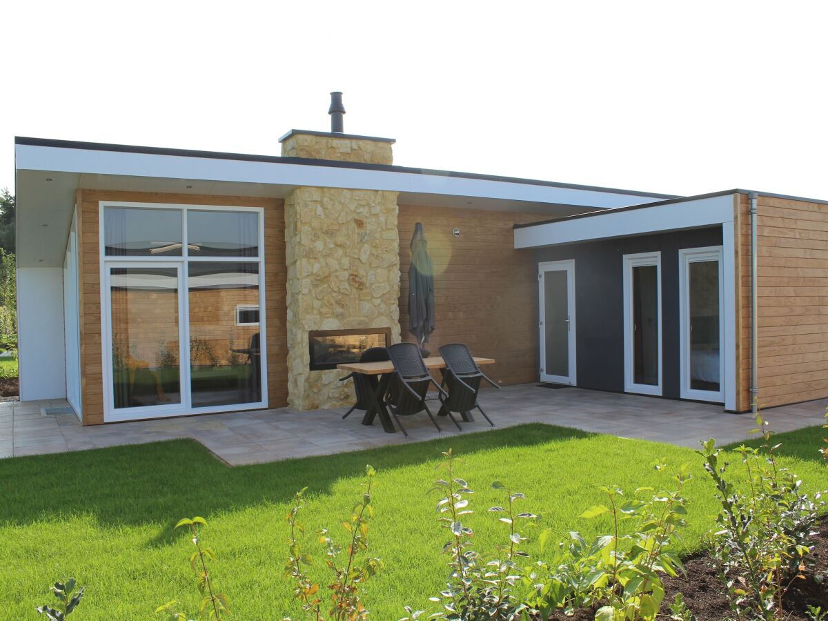 Holiday park Bemelen Holiday Home for 6 - Outdoor photo 5