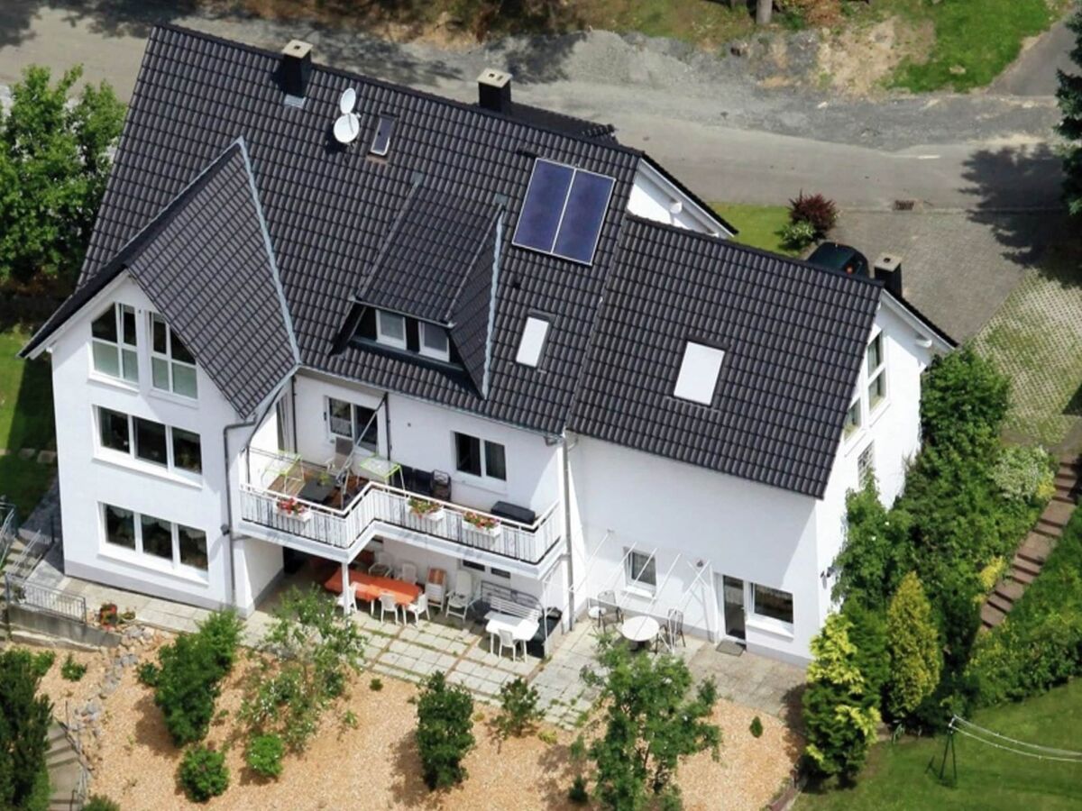 Apartment Schöne Ferienwohnung mit Terrasse in Homberg