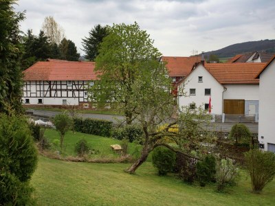 Apartment Schöne Ferienwohnung mit Terrasse in Homberg - Outdoor photo 7