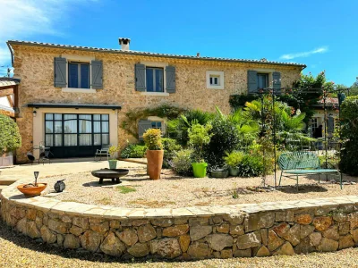 Holiday house LA VOLIERE in Cotignac - Holiday house