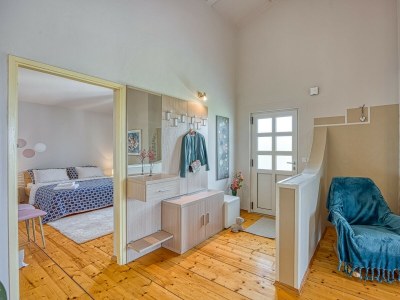 Apartment Apartment Ana with Balcony - Features photo 19