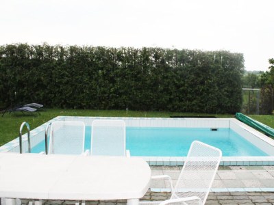 Apartment Schöne Zweizimmer-Ferienwohnung mit Pool im Garten - Outdoor photo 4