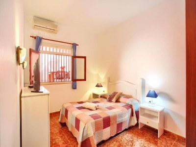 Holiday house Belvilla by OYO Holiday home in Arico - Features photo 12