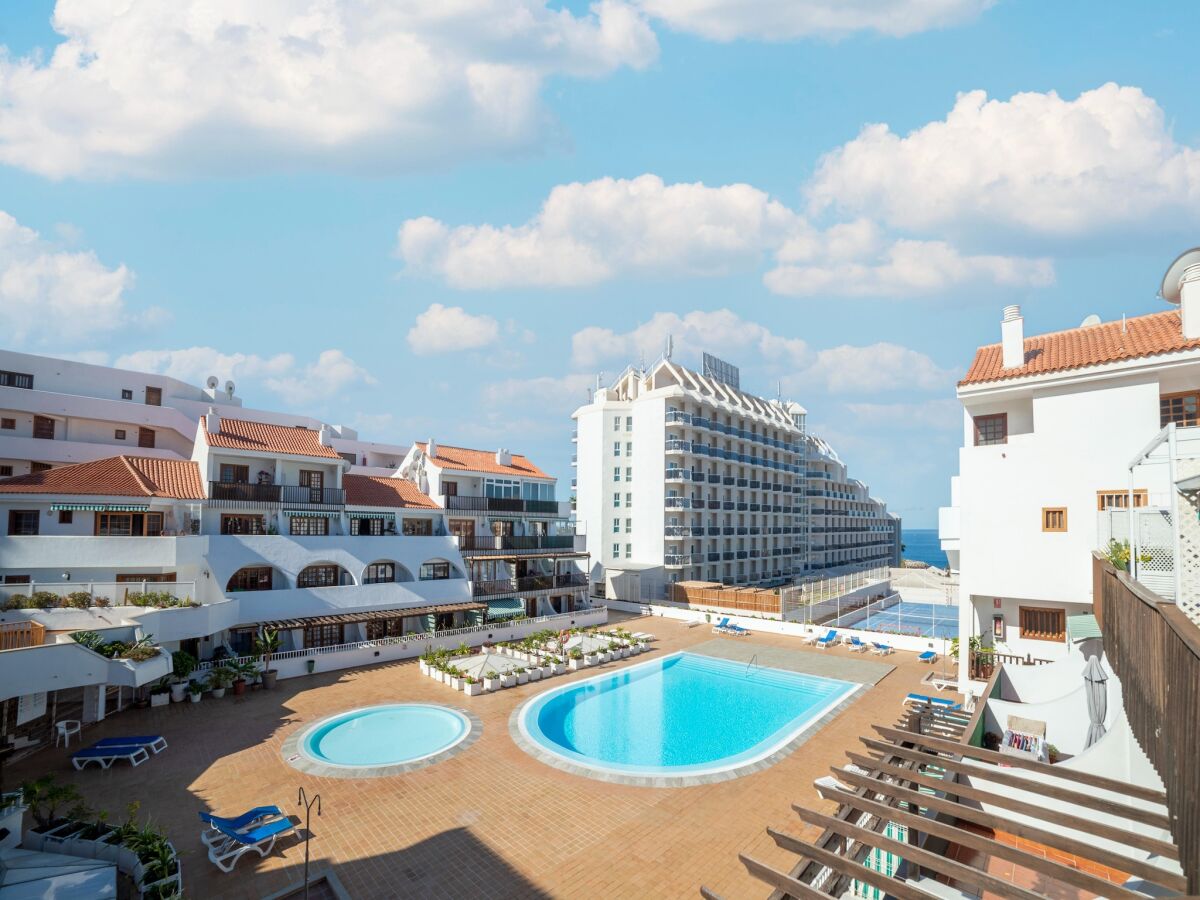 Apartment Einladende Wohnung in Adeje mit Swimmingpool