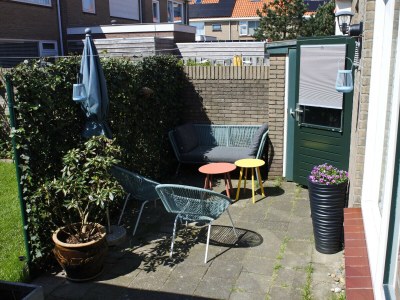 Holiday house Zeeblaau in Egmond aan Zee - Holiday house