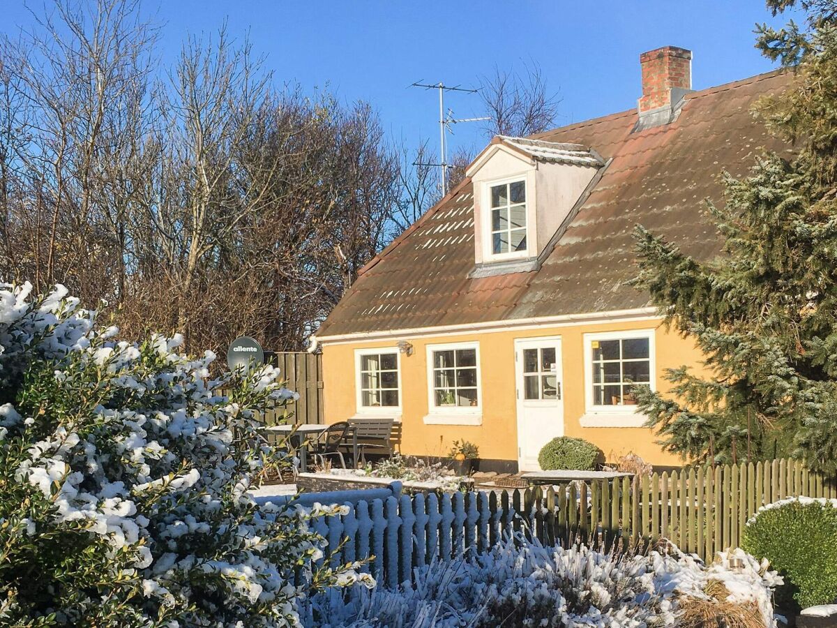 Holiday house 6 person holiday home in Ringkøbing-By Traum - Outdoor photo 4