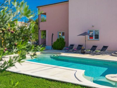Villa Villa mit heated pool, sauna, fitness,... - Outdoor photo 2