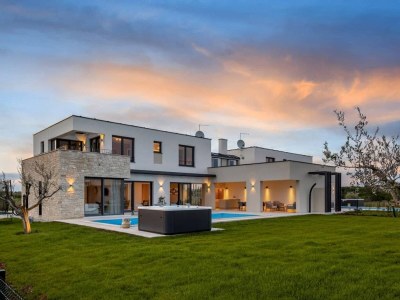 Villa Villa Bella in Brtonigla - Villa