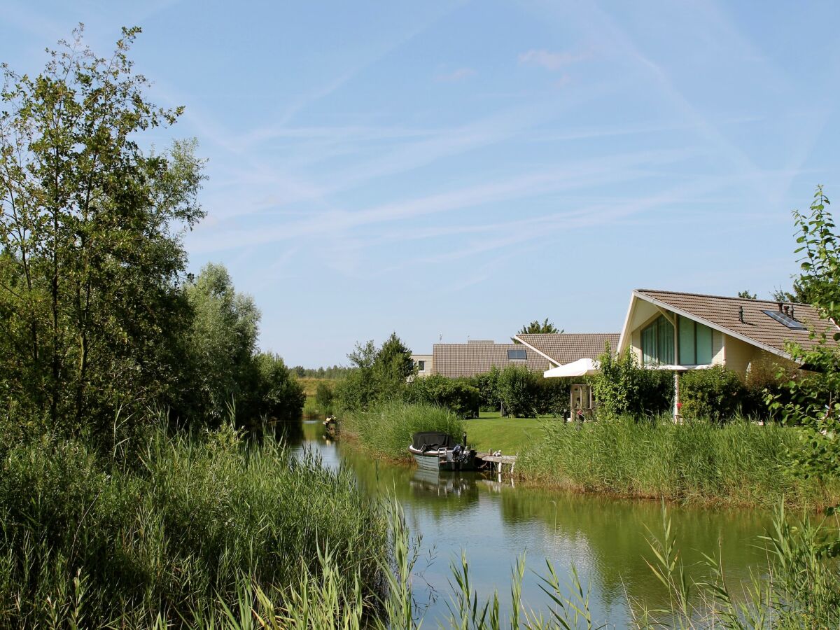 Holiday park Geräumiges Haus in den Niederlanden für 8 - Outdoor photo 2