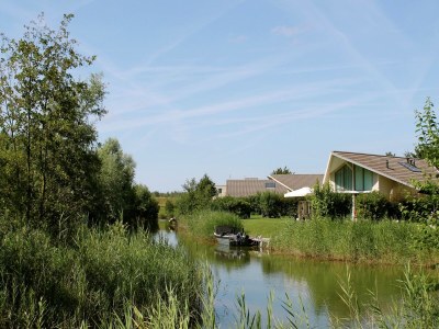Holiday park Villa in Zeeland mit privater Terrasse - Outdoor photo 8