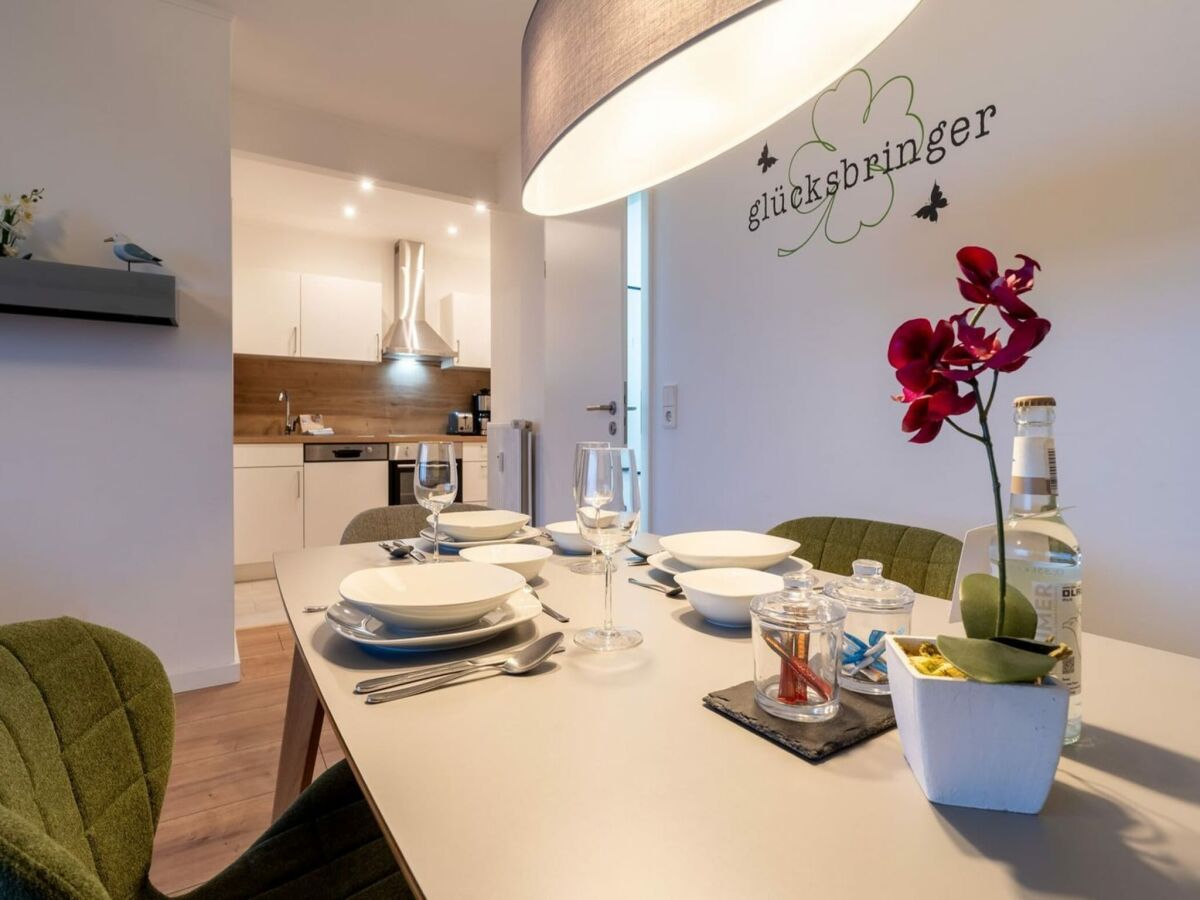 Apartment Ferienwohnung mit Balkon in Westerdeichstrich - Features photo 3