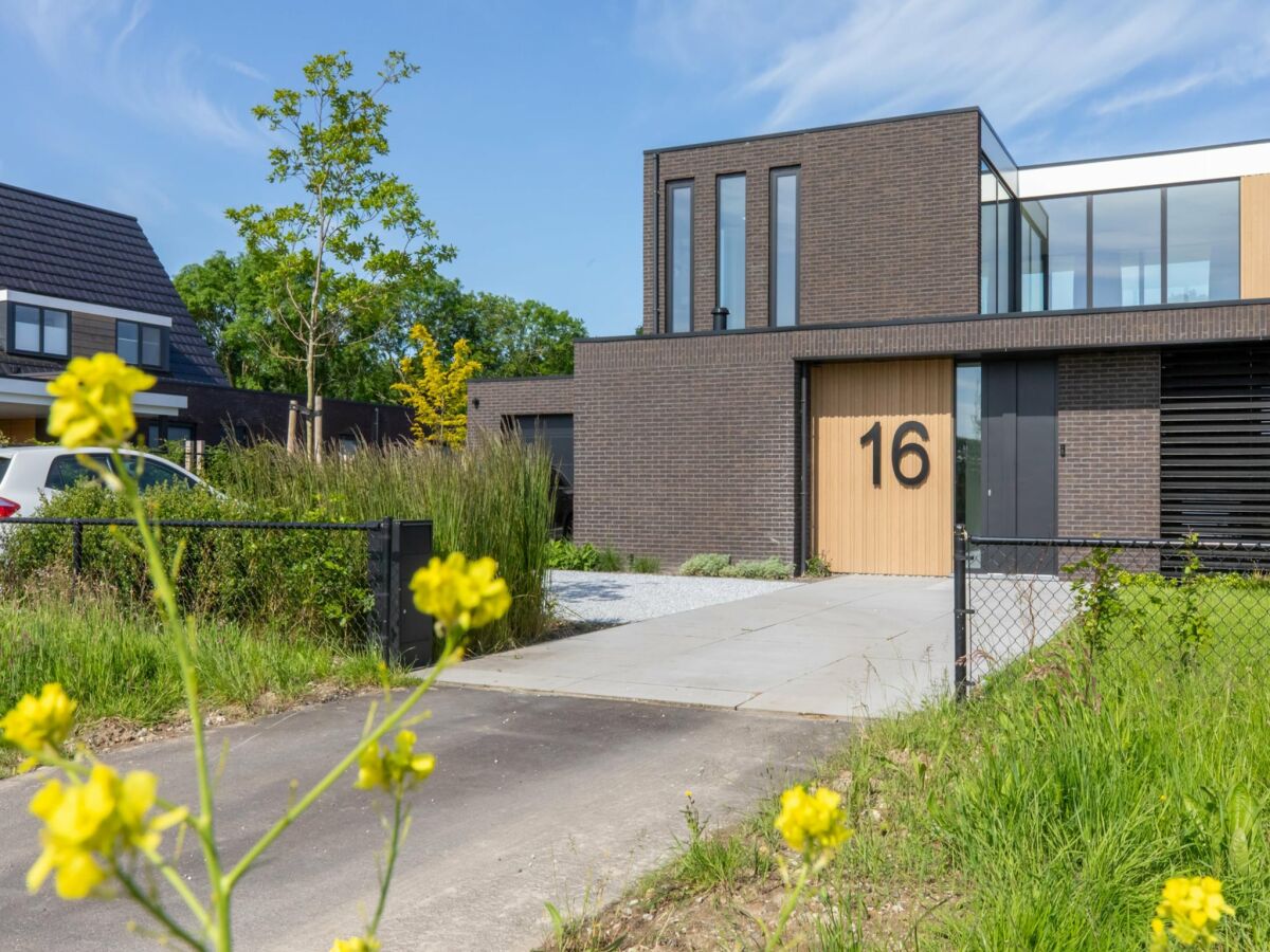 Holiday house Romantisches Wochenende mit Garten - Outdoor photo 2