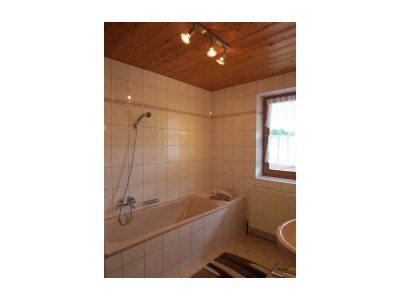 Apartment Apartment/Wohn-Schlafraum/DU,Bad, WC, - Features photo 17