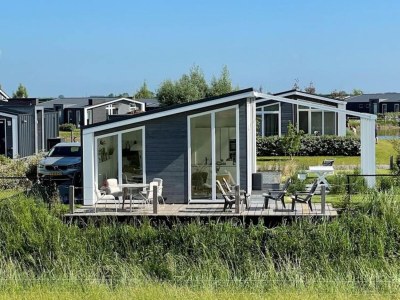 Holiday park Dyke-View Stay with Terrace in Wemeldinge - Holiday park